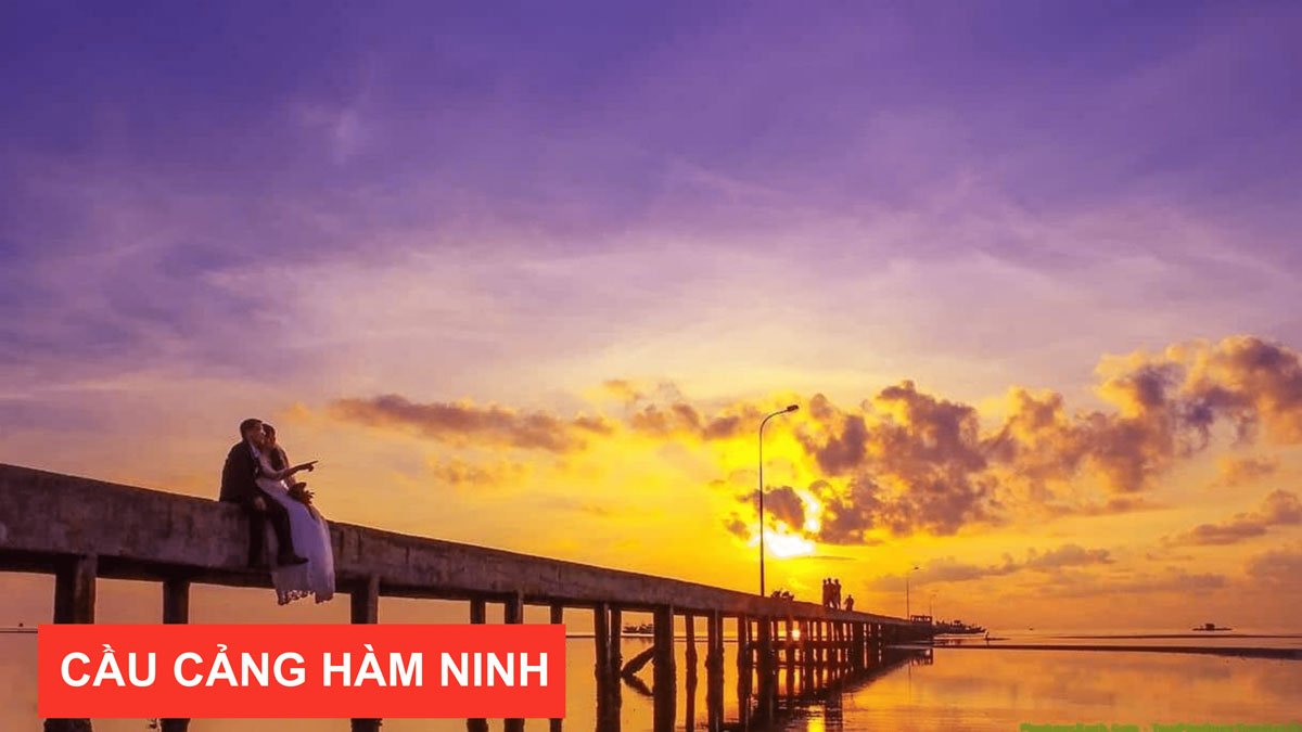 Cầu cảng Hàm Ninh