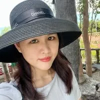 Huyền Bùi
